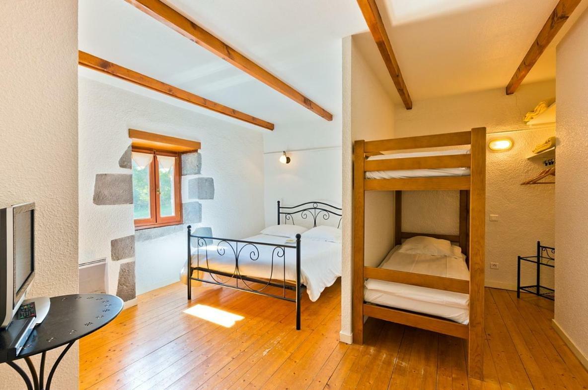 Hotel Auberge De La Moreno Saint-Genès-Champanelle Zewnętrze zdjęcie